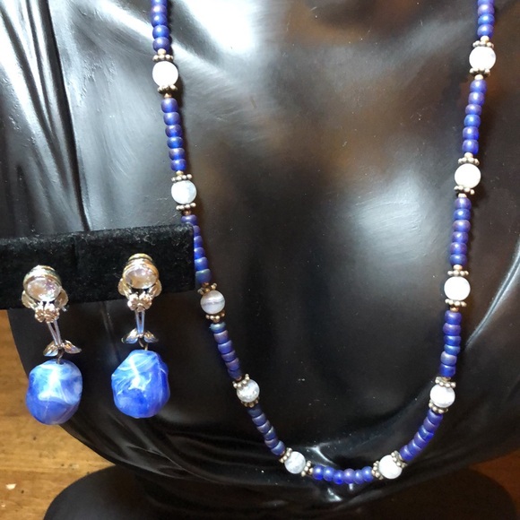 Vintage Coro Faux Lapis Moon-glow Lucite Clip On Earrings & Hand Made Necklace - Picture 2 of 10